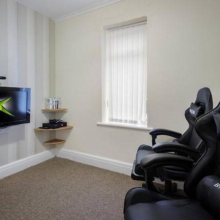 Arnside - Spacious 10-Bedroom Seaside Cottage Blackpool Kültér fotó