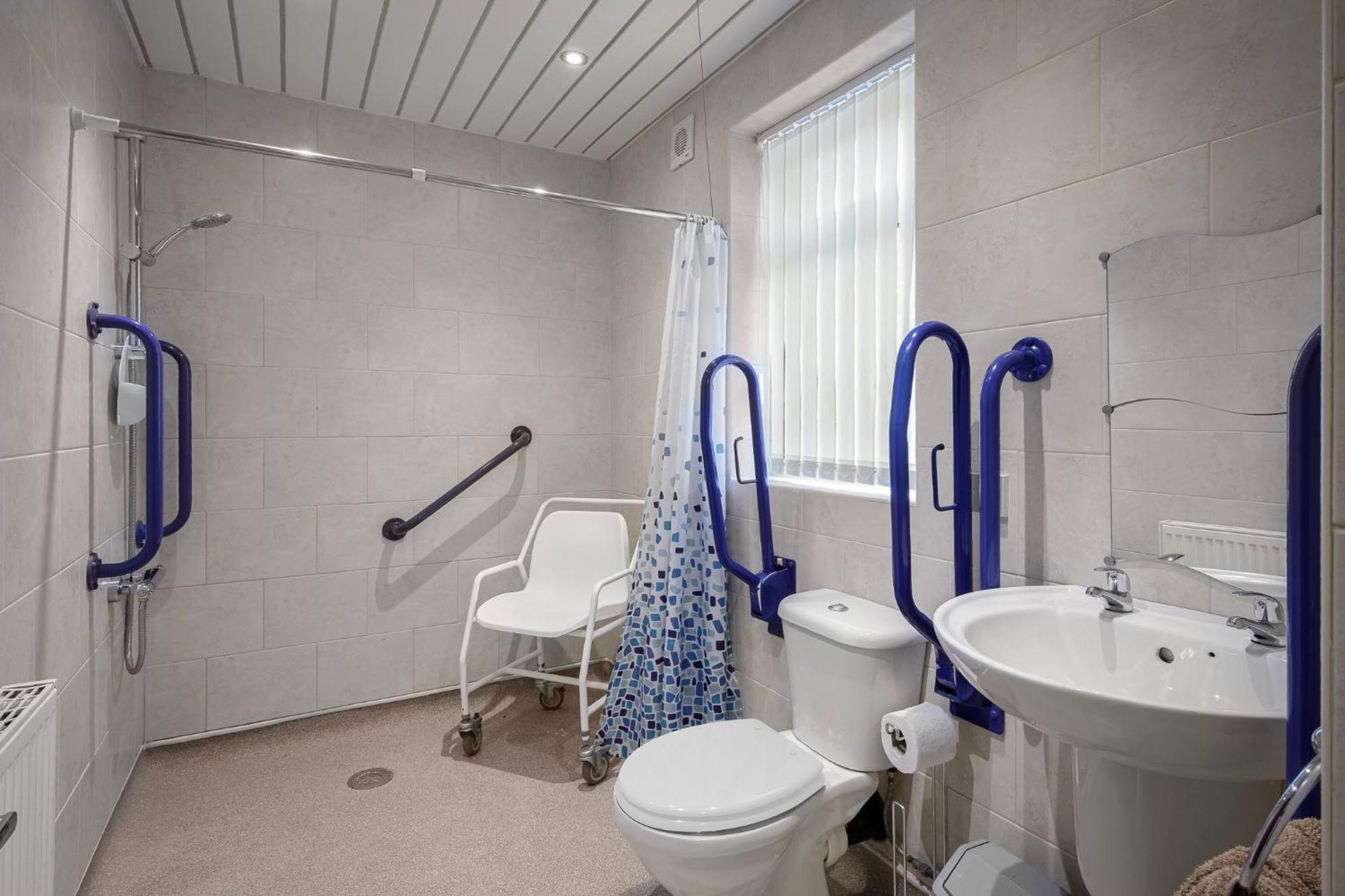 Arnside - Spacious 10-Bedroom Seaside Cottage Blackpool Kültér fotó